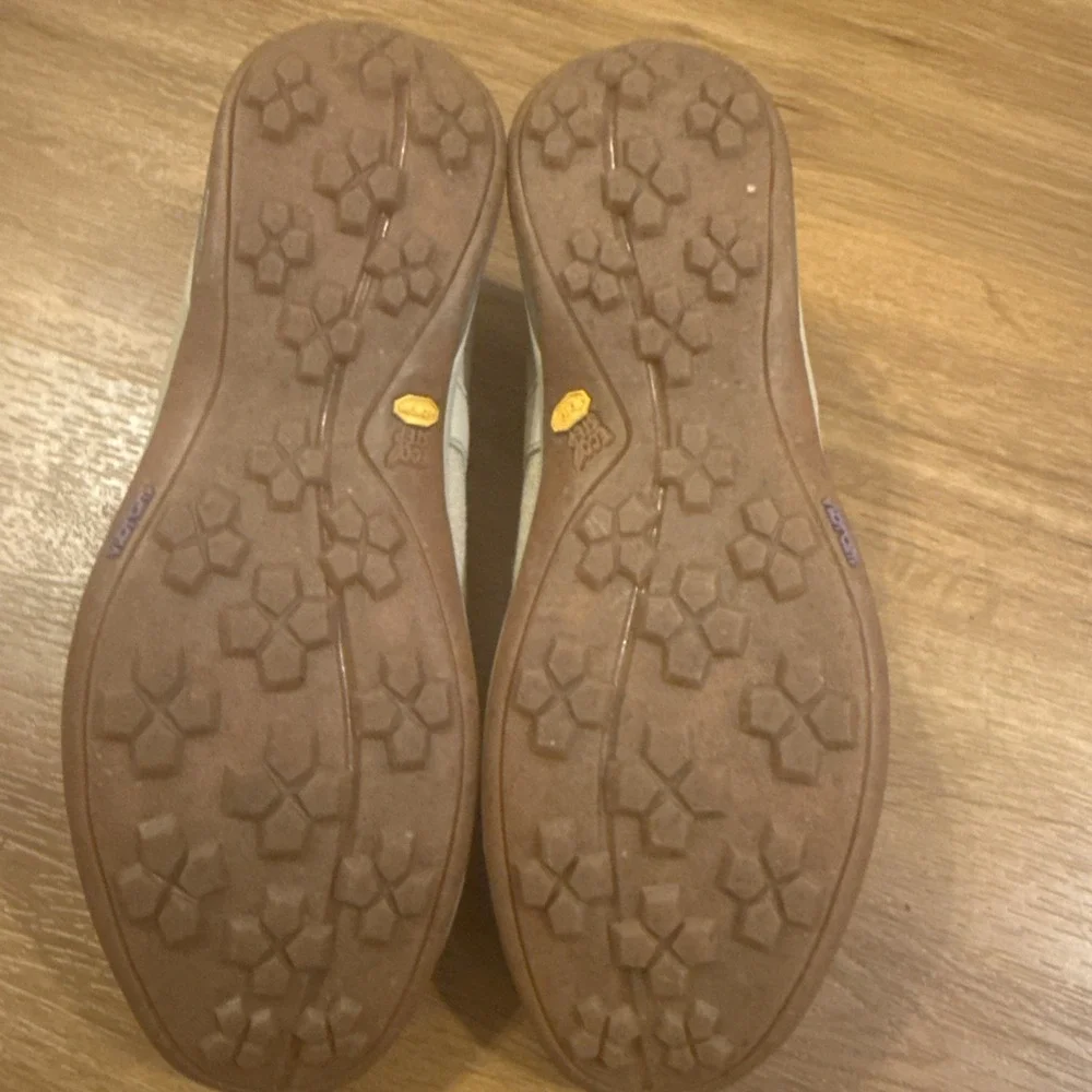 Timberland Earthkeepers Mary Jane Shoes Womens 10M Beige Leather Canvas Vibrant